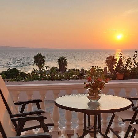 Apartment Tinka In Saranda מראה חיצוני תמונה