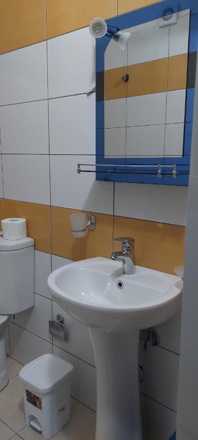 Apartment Tinka In Saranda מראה חיצוני תמונה
