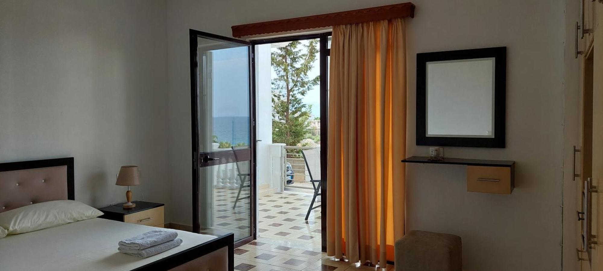 Apartment Tinka In Saranda מראה חיצוני תמונה