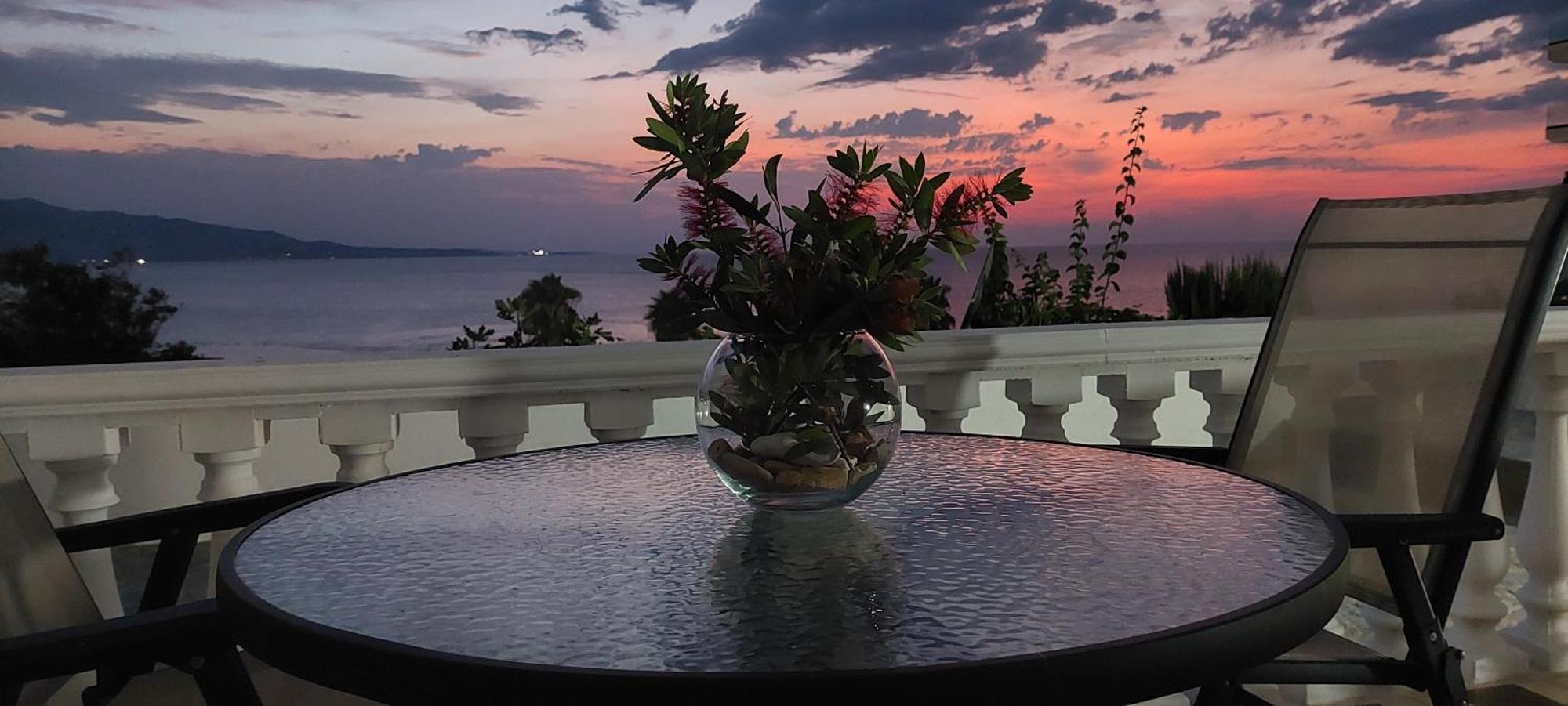 Apartment Tinka In Saranda מראה חיצוני תמונה